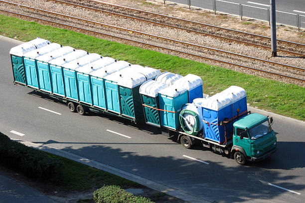 Porta potty delivery and setup in Huntington, TX